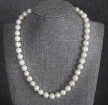 Load image into Gallery viewer, Ronke Single Strand hand knotted Pearl Necklace